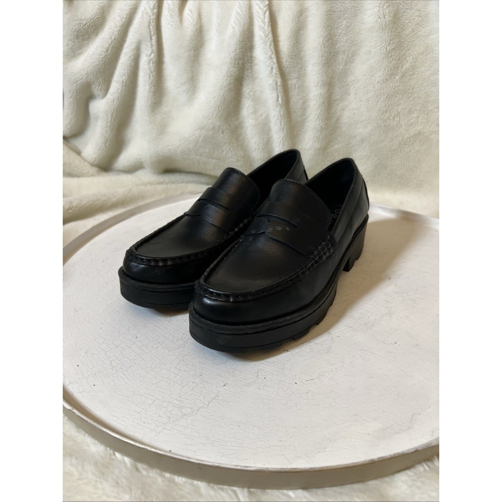 B.O.C. By BORN BOC Cade Lug Sole Penny Loafer Slip On Sz 6 M, Black
